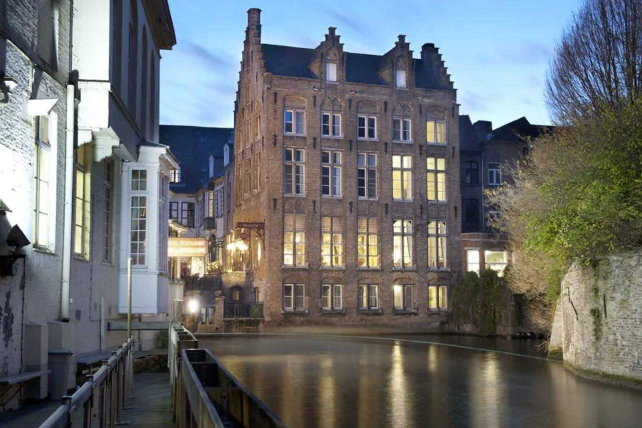 Bourgoensch Hof 3*